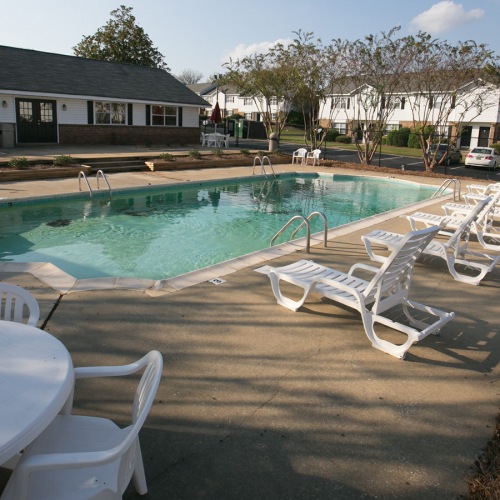 Corner Stone is a petfriendly apartment community in Montgomery, AL
