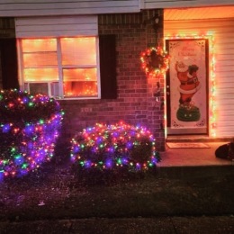 It's the most wonderful time of the year! We love seeing our community decked out for the holidays! It's the most wonderful time of the year! We love seeing our community decked out for the holidays!